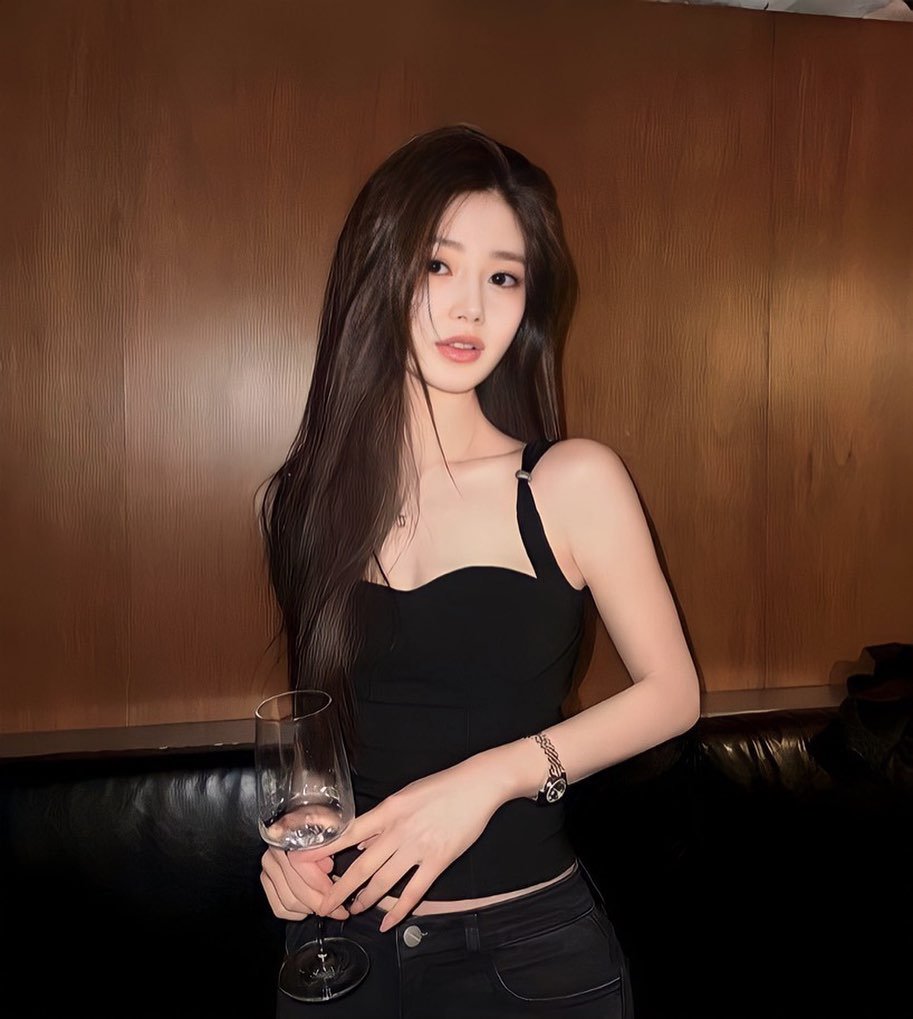 CHLOE